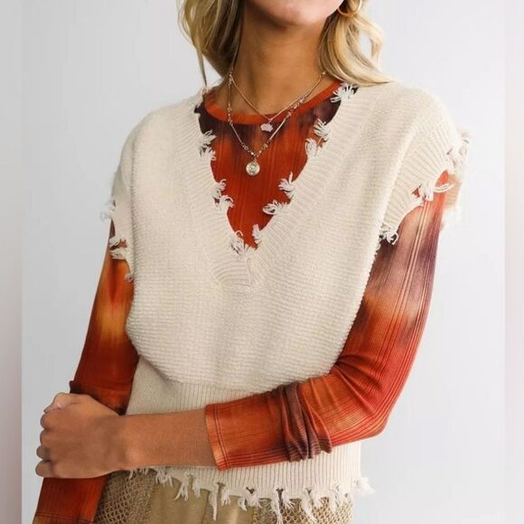 Gilded Intent Cream Nubby Cropped Sweater Vest Size Large - Picture 1 of 11